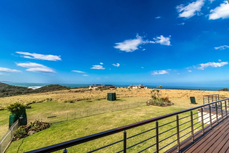 4 Bedroom Property for Sale in Cypraea Sands Estate Eastern Cape